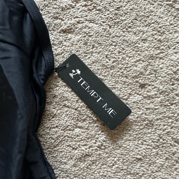 Womens Tempt Me black swimsuit XS NWT - Picture 2 of 4